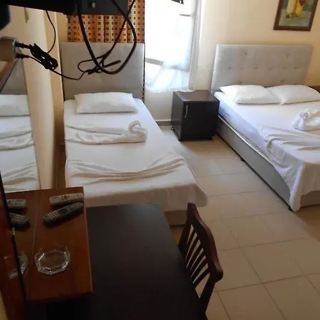 Garden Prizma Rooms&aparts Otel *