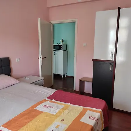 Homestay Garden Prizma Rooms&aparts *