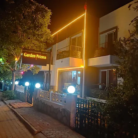 Garden Prizma Rooms&aparts Homestay Kemer