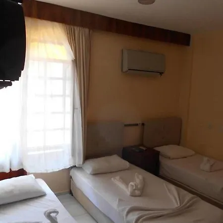 Garden Prizma Rooms&aparts Quarto em Acomodações Particulares *