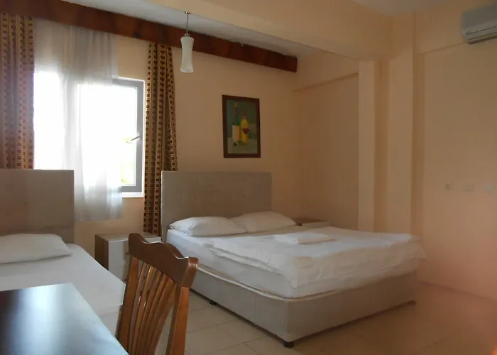 Garden Prizma Rooms&aparts *