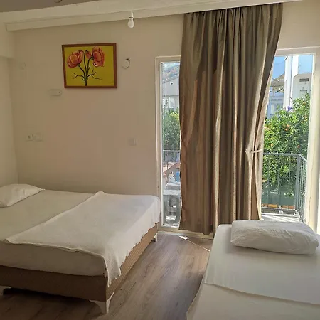 Garden Prizma Rooms&aparts Homestay