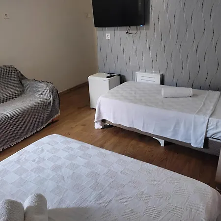 Garden Prizma Rooms&aparts *