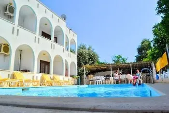 Séjour chez l'habitant Garden Prizma Rooms&aparts