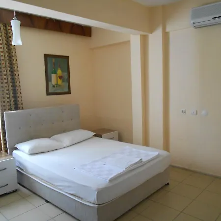Garden Prizma Rooms&aparts Homestay