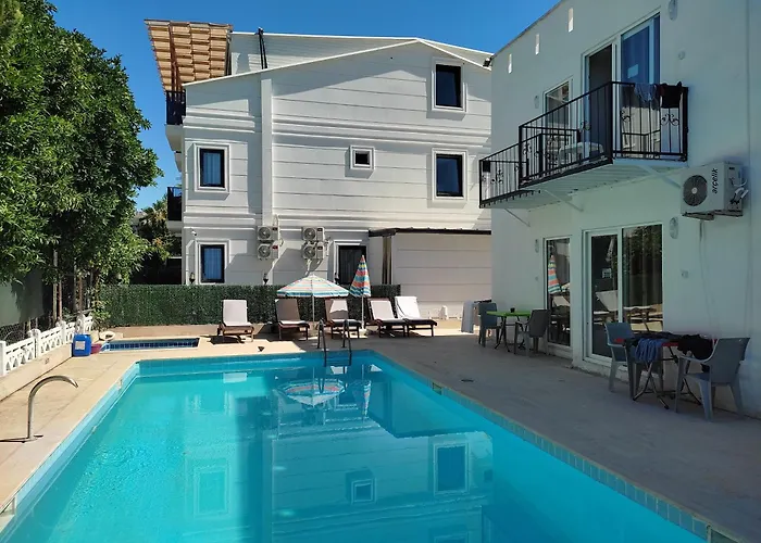Garden Prizma Rooms&aparts Δωμάτια σε οικογενειακή κατοικία *